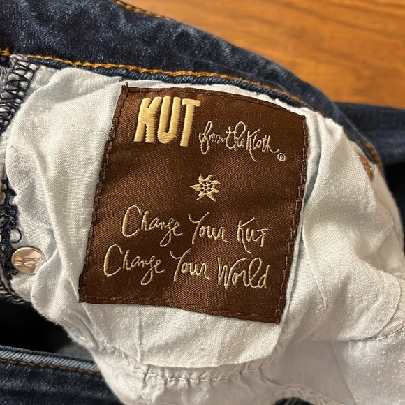 KUT from the Kloth Katy Boyfriend Jeans size 8 30” inseam - Picture 6 of 16